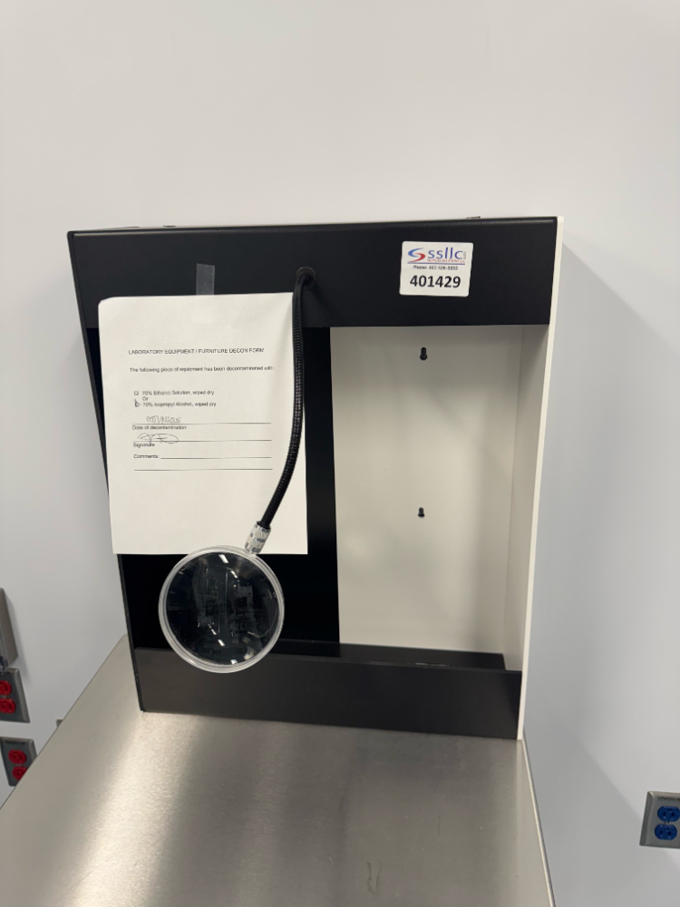 Image of Health Care Logisitics Manual Vial Inspection Booth
